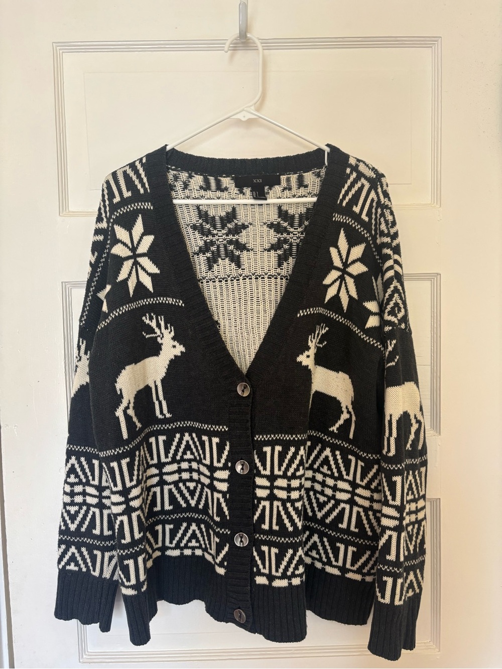Forever 21 Black & Cream Reindeer Nordic Cardigan